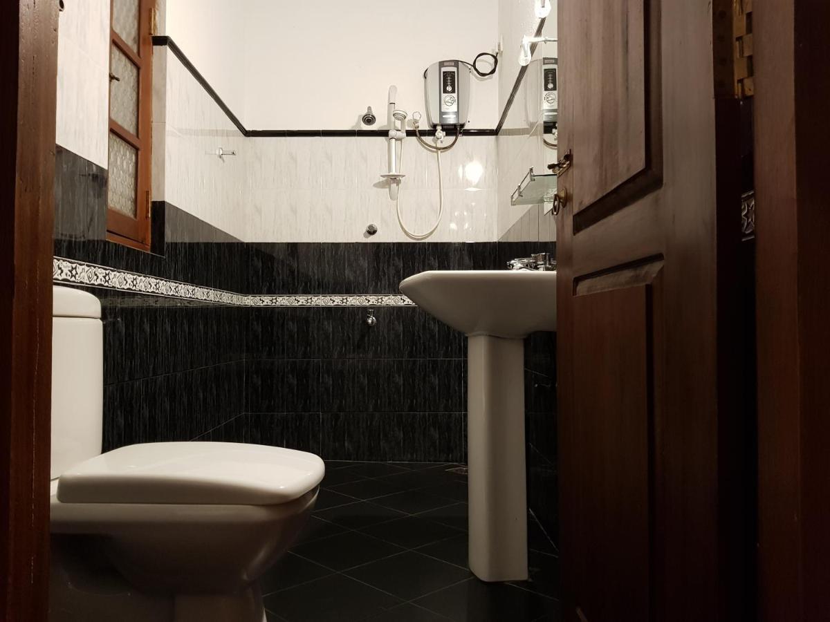 Chitra Ayurveda Hotel Bentota Eksteriør billede