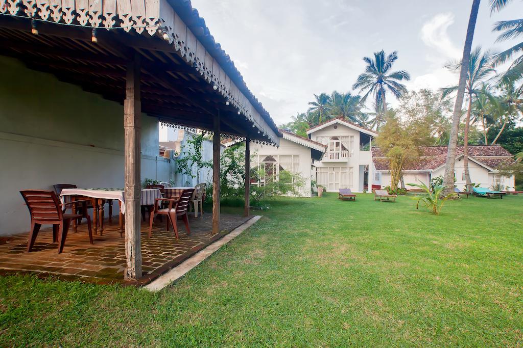Chitra Ayurveda Hotel Bentota Eksteriør billede